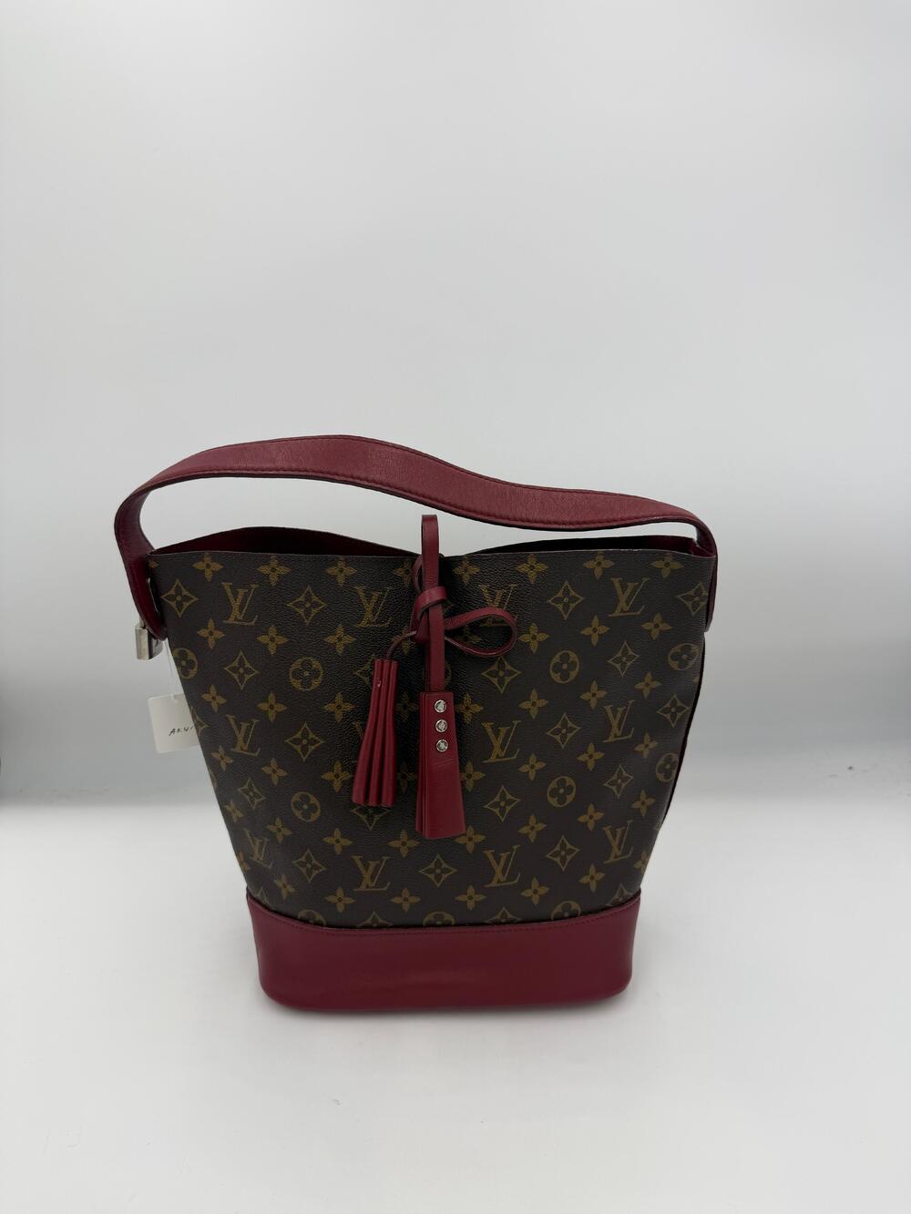 Louis Vuitton Monogram NN14 Idole